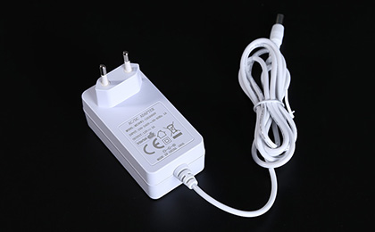 安防電源適配器歐規12V3A