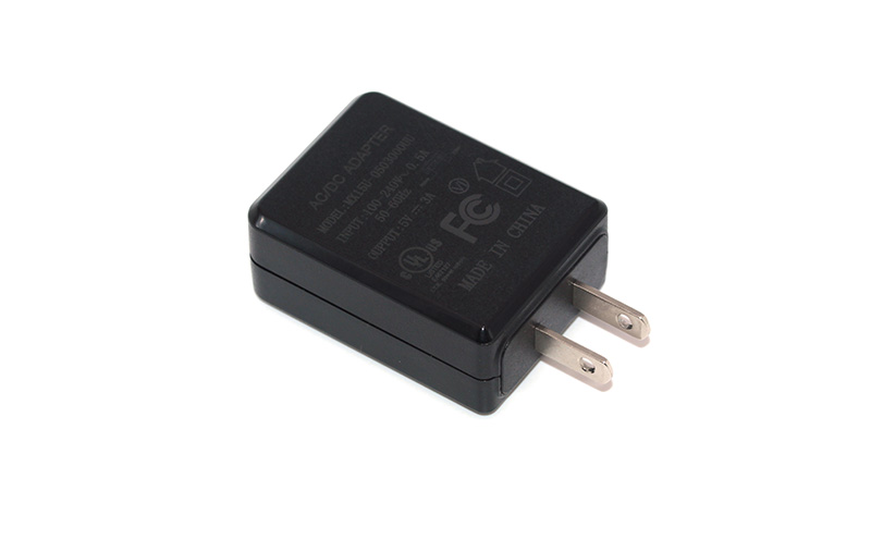 MX15U系列 5V3A電源適配器小體積過UL CE 3C認證 MX15U系列 5V3A電源適配器小體積過UL CE 3C認證