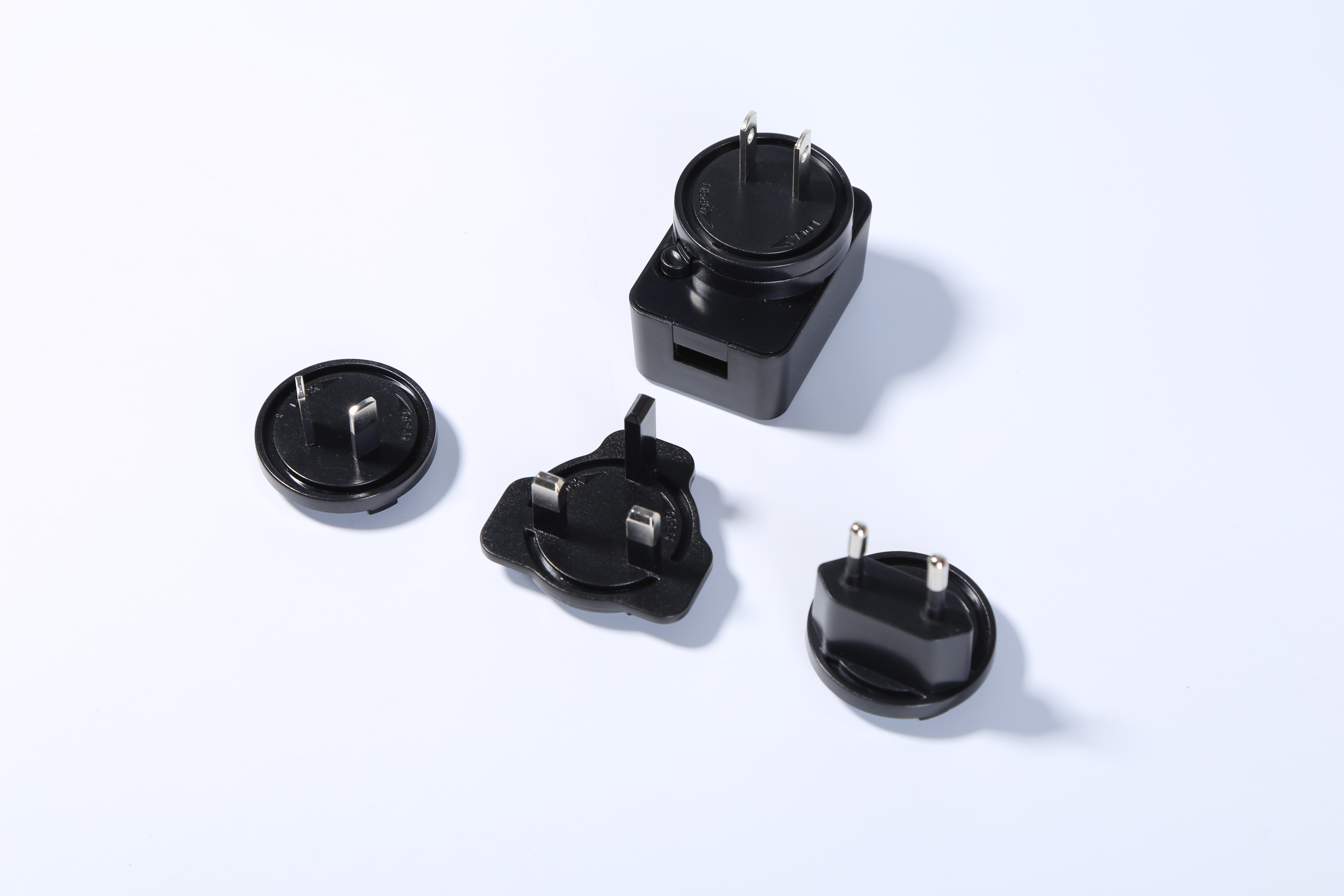 MX6W-0900500型號9v0.5a國標電源適配器 CQC認證