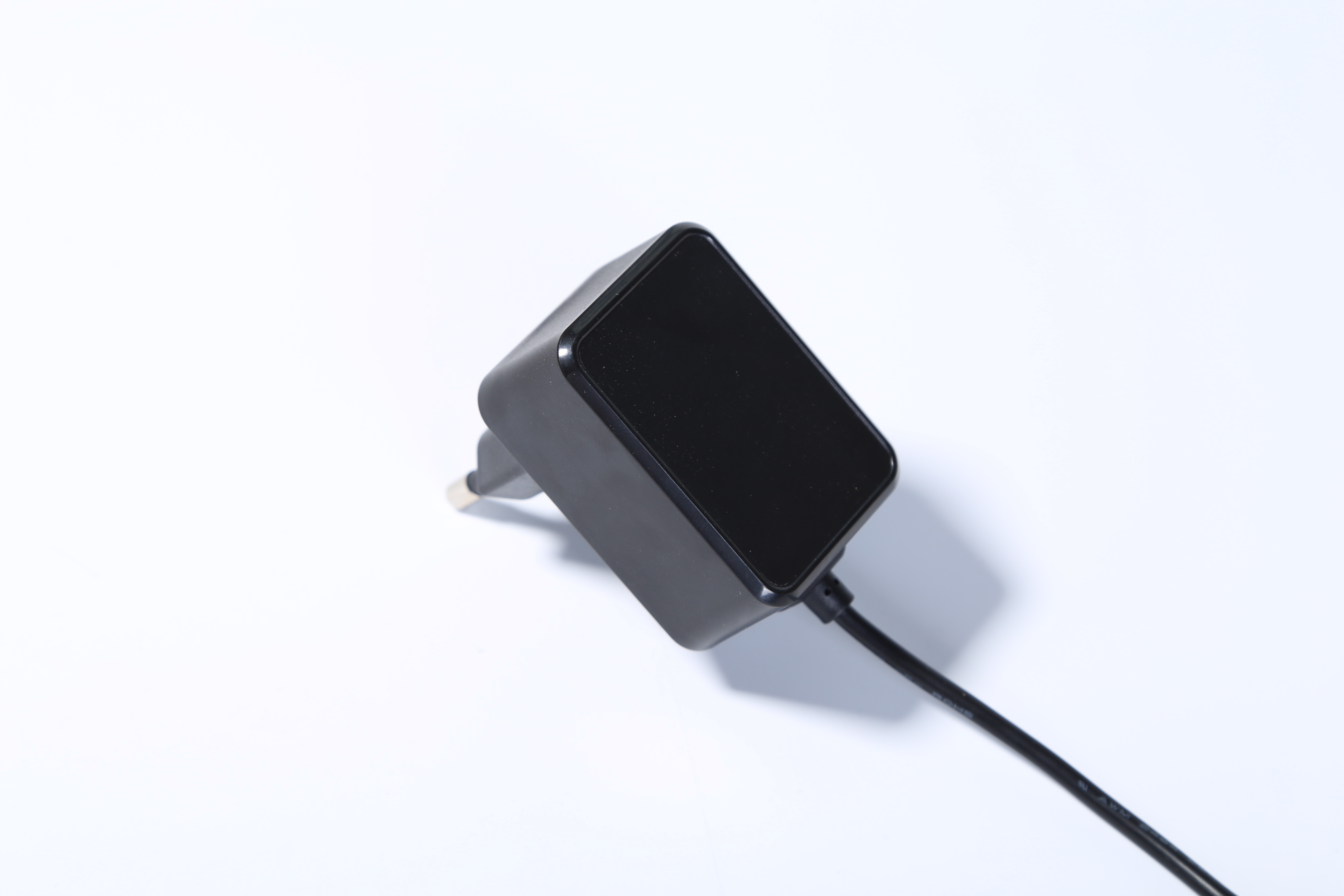 MX15w-0502100型號(hào)5v2.1a俄羅斯電源適配器 eac認(rèn)證 MX15w-0502100型號(hào)5v2.1a俄羅斯電源適配器 eac認(rèn)證