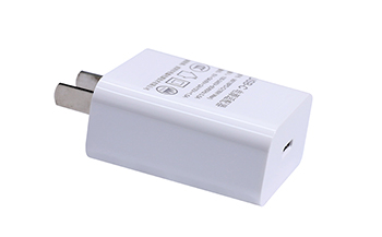 20WPD快充 超薄 高光面 3C ETL FCC PSE KC KCC認證 IPHONE12充電器廠家